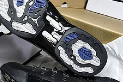 303891-004 Black Air OG 17 Low Jordan Chrome 0928